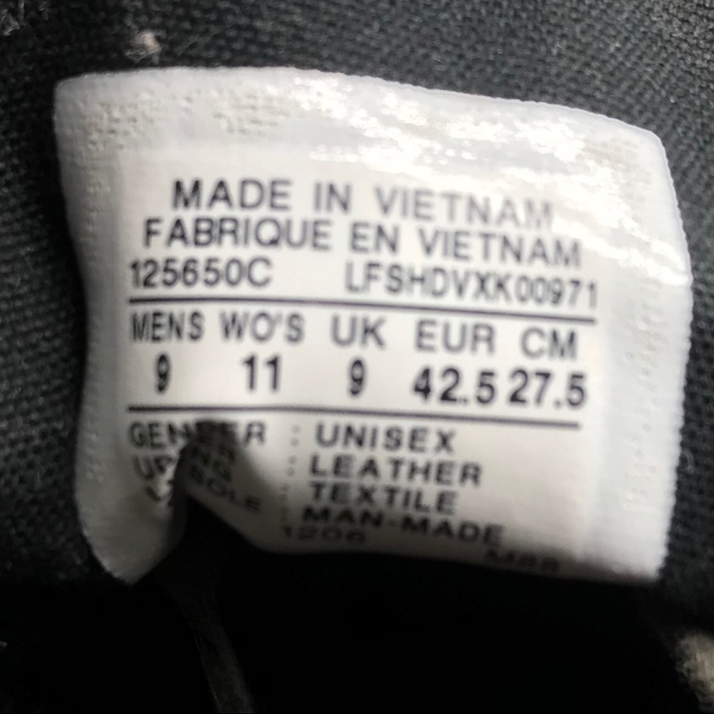 Converse - Picture 8 of 8